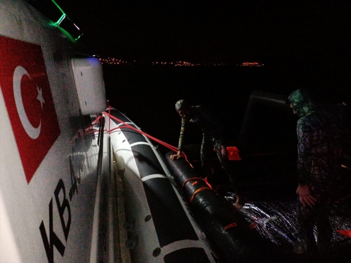 BODRUM’DA CAN SALINDAKİ 2 DÜZENSİZ GÖÇMEN KURTARILDI