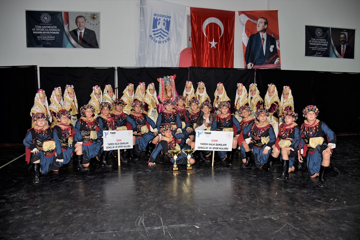 Bodrum'da Türkiye Halkoyunları Federasyonu Grup Yarışması... 