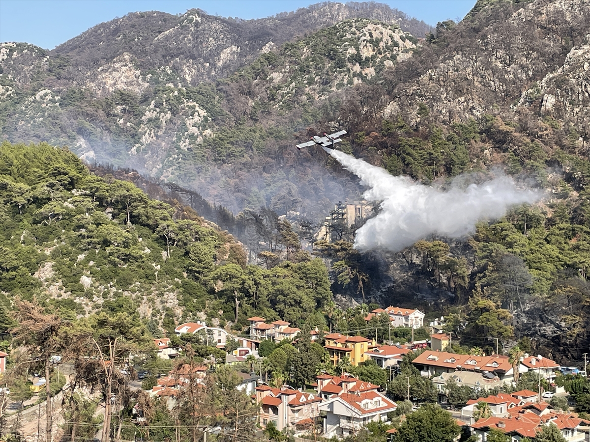 Marmaris'te çıkan orman yangını kontrol altına alındı