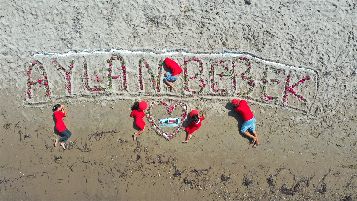 AYLAN! ADINI MIH GİBİ AKLIMDA TUTUYORUM 