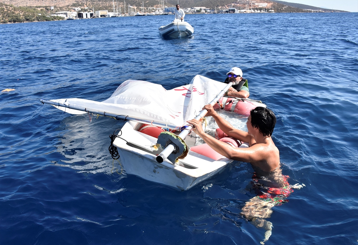 Bodrum'da çocukların hakemlik yaptığı 'Dino Cup'ta veliler yarıştı