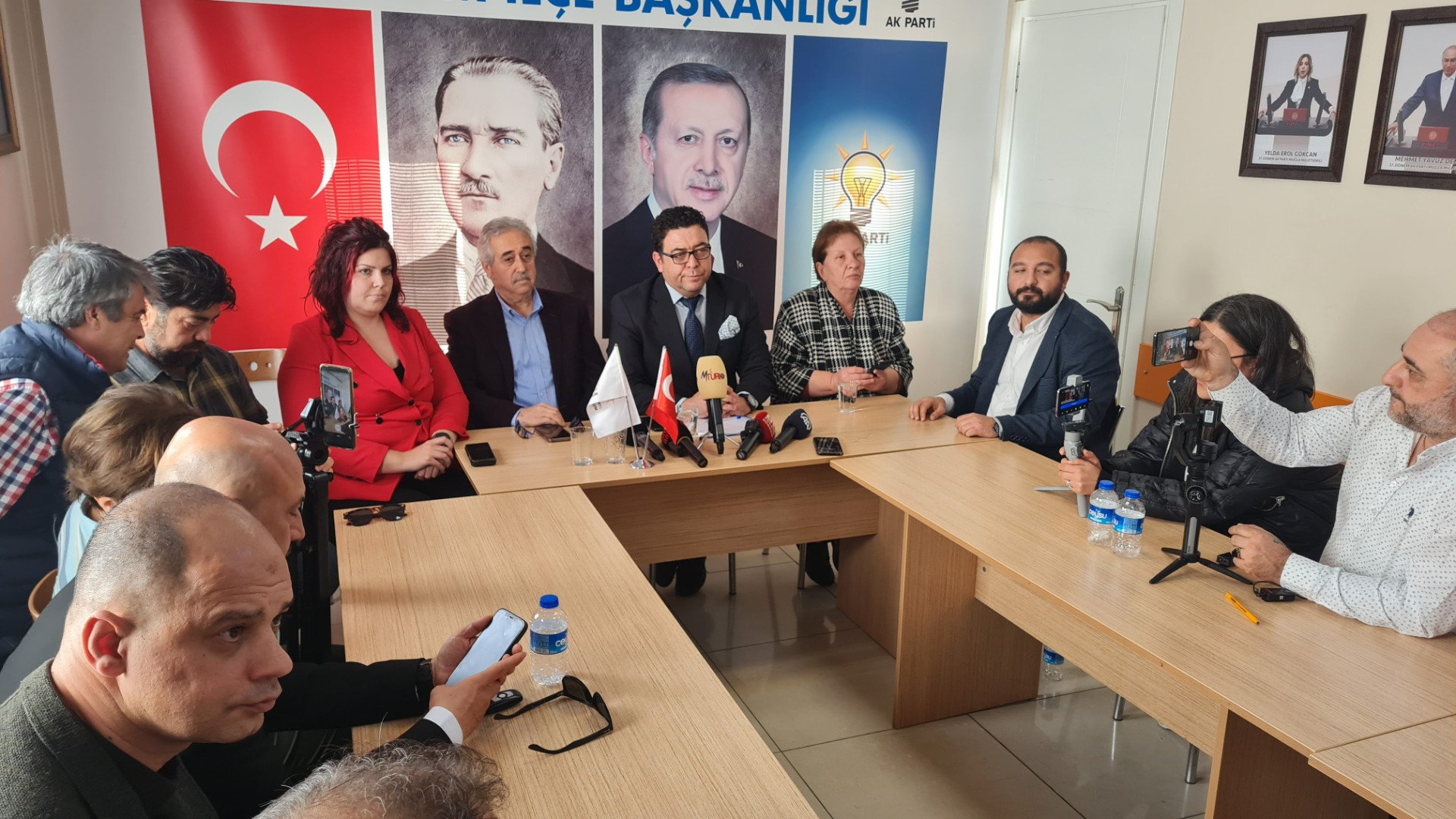 AK Parti İlçe Başkanı Gökmen, istifa edip milletvekili aday adayı oldu