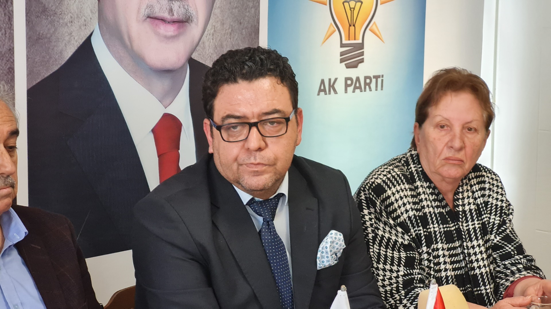 AK Parti İlçe Başkanı Gökmen, istifa edip milletvekili aday adayı oldu