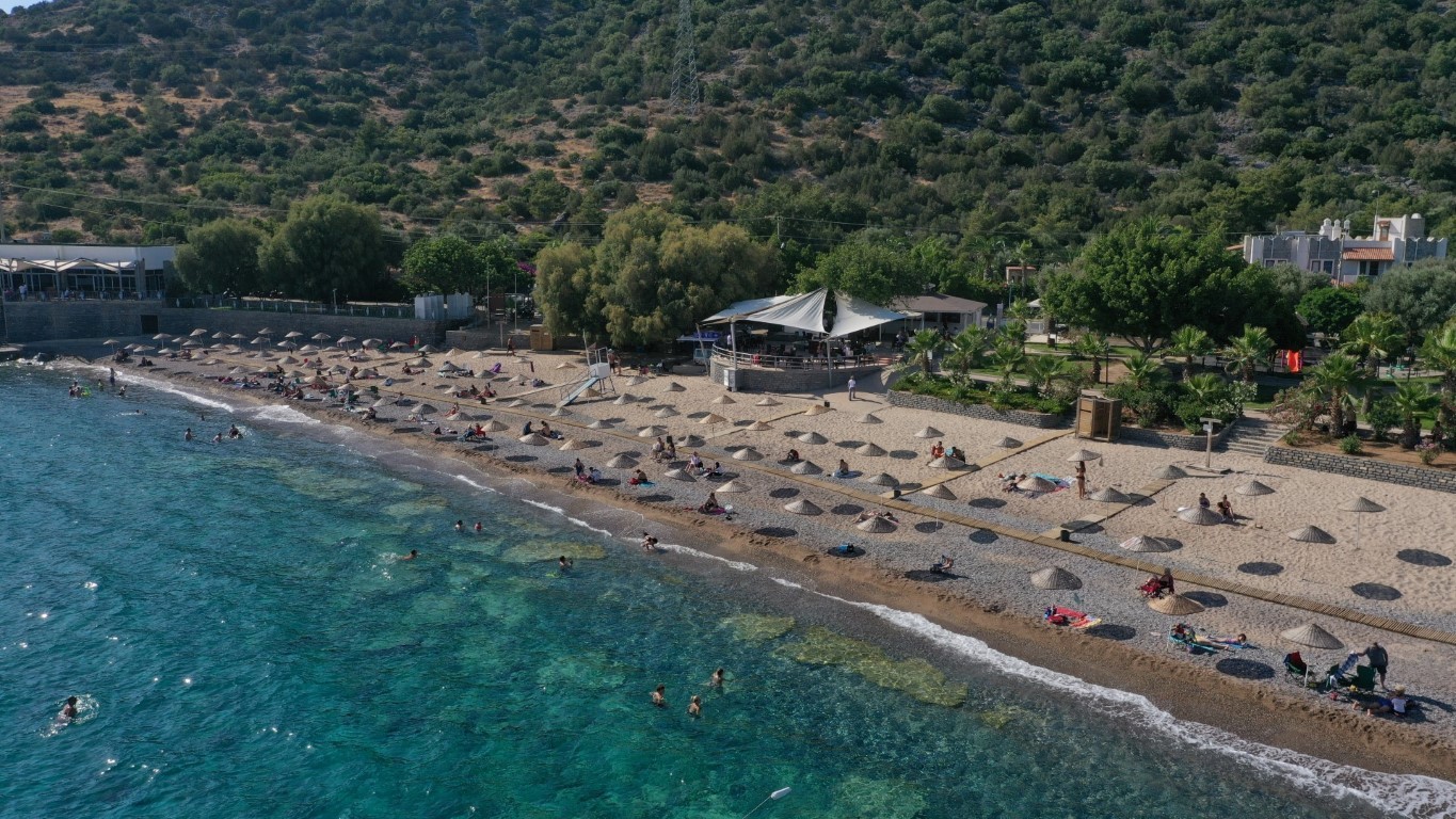 Bodrum’da halk plajları sezona hazır  