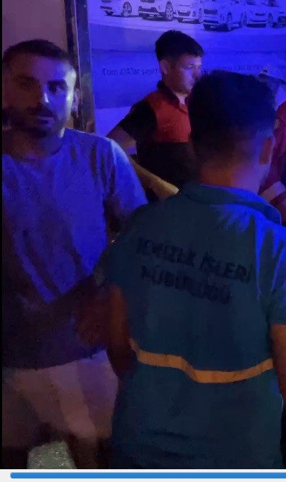 Yaralıyı bırakıp basına saldırdılar, öfkelerini basın mensuplarından çıkarmaya kalktılar 
