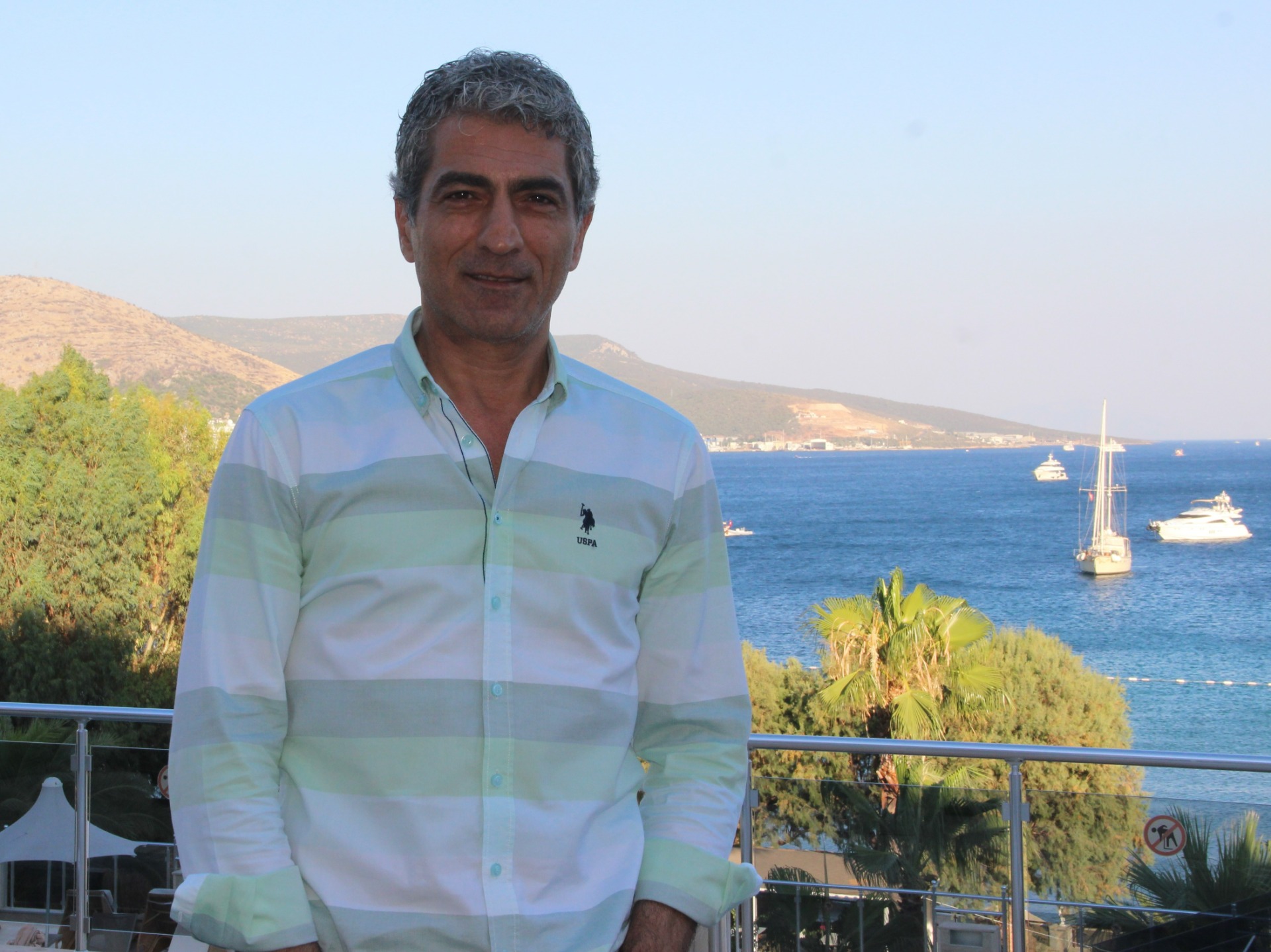 Turizmcilerden son dakika uyarısı; 'Rezervasyonsuz gelmeyin kapıda kalırsınız!'