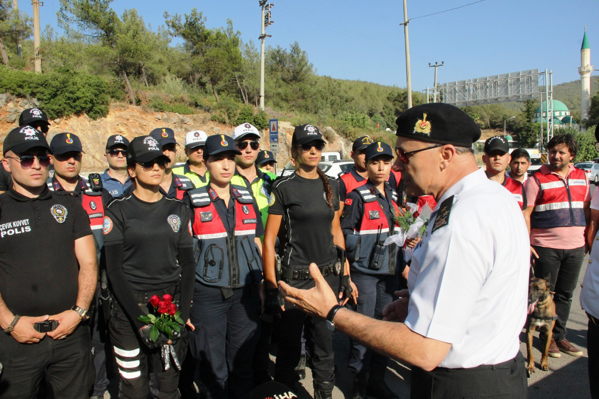 Bodrum’a bayram için 1 günde 40 bin araç giriş yaptı  