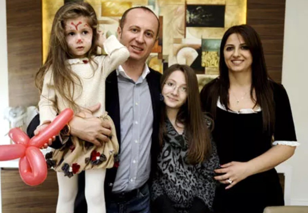 İş adamının ve eşinin öldüğü kazanın ardından tekne karaya çıkarıldı