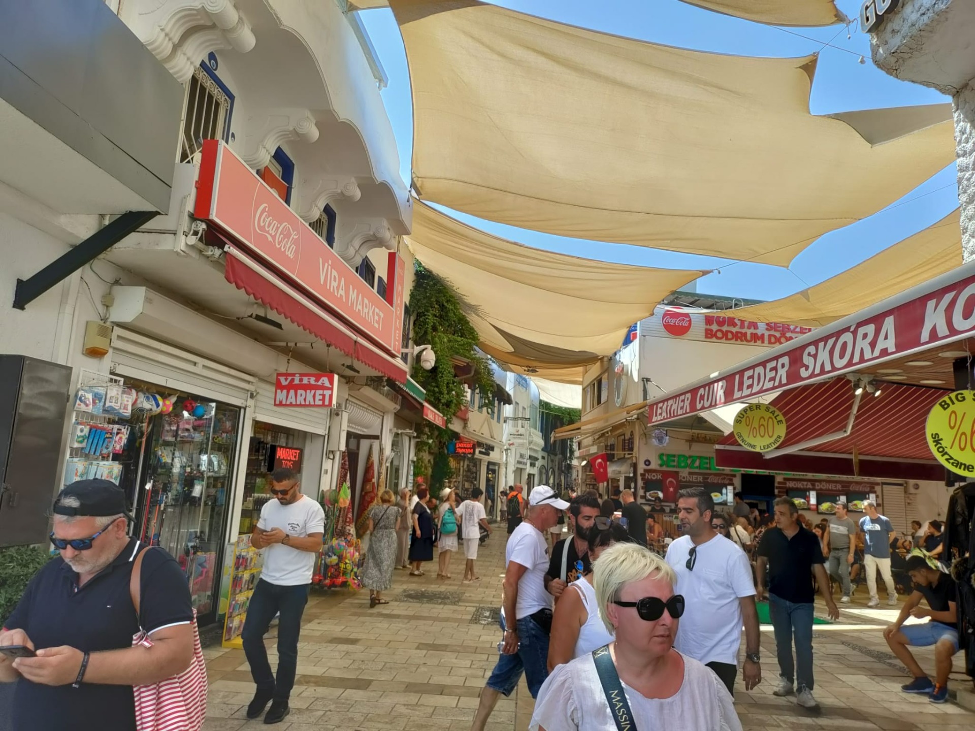 15 dakika arayla meydana gelen iki deprem Bodrum'da da hissedildi