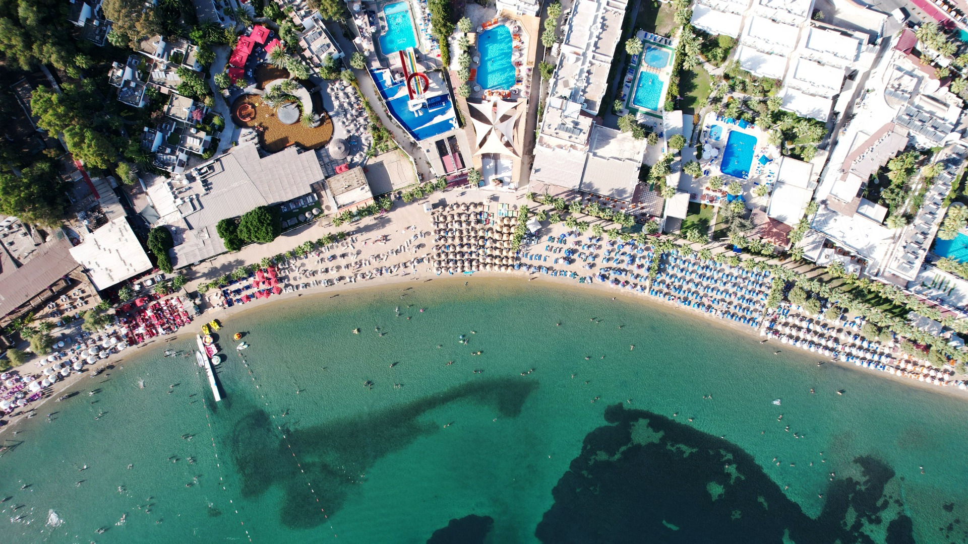 Sahiller yabancı turistlere kaldı. Başkan Dengiz: 'Hedef 1 milyon turist'