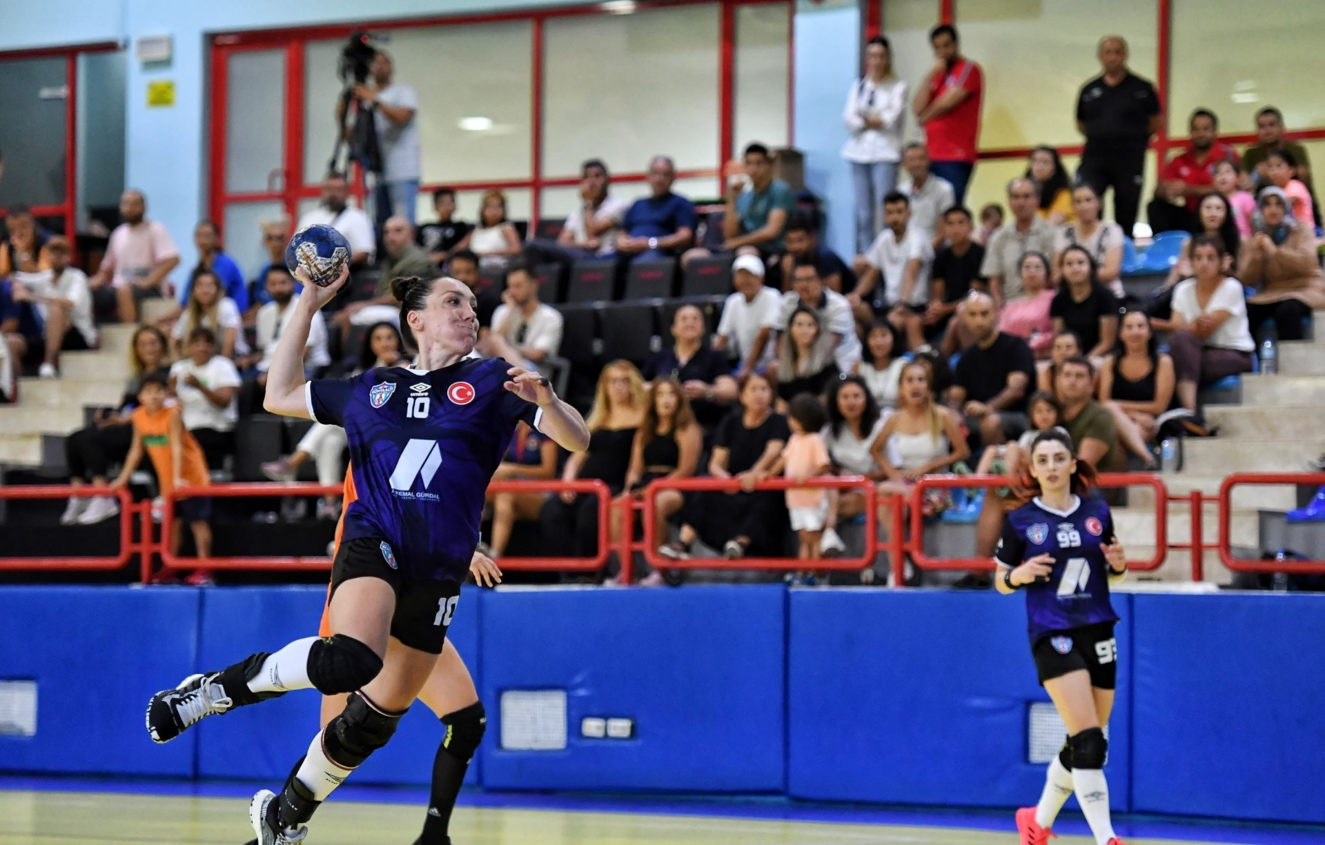 Konyaaltı, Yalıkavakspor deplasmanında galibiyet arayacak