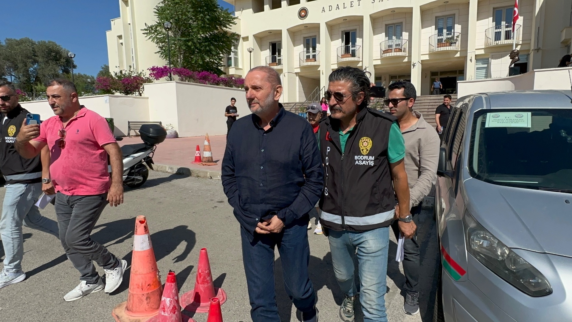 Levent Arkan'a 1 yıl 9 ay hapis cezası verildi