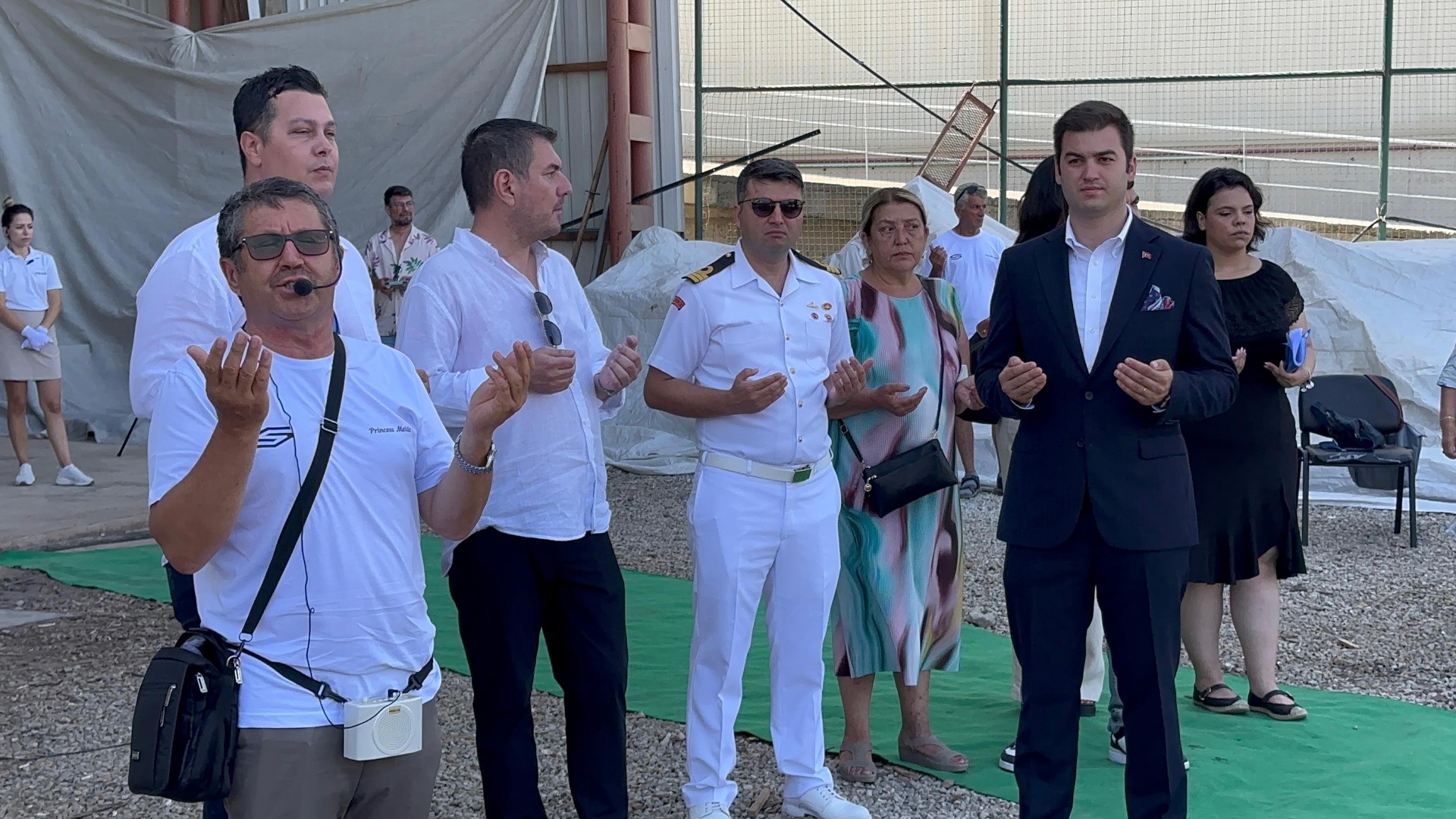 Bodrum’da üretilen milyon dolarlık yat denize indi