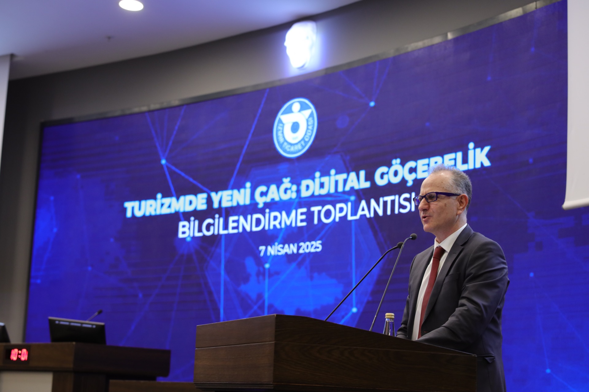 İzmir’den ‘dijital göçebelere’ davet