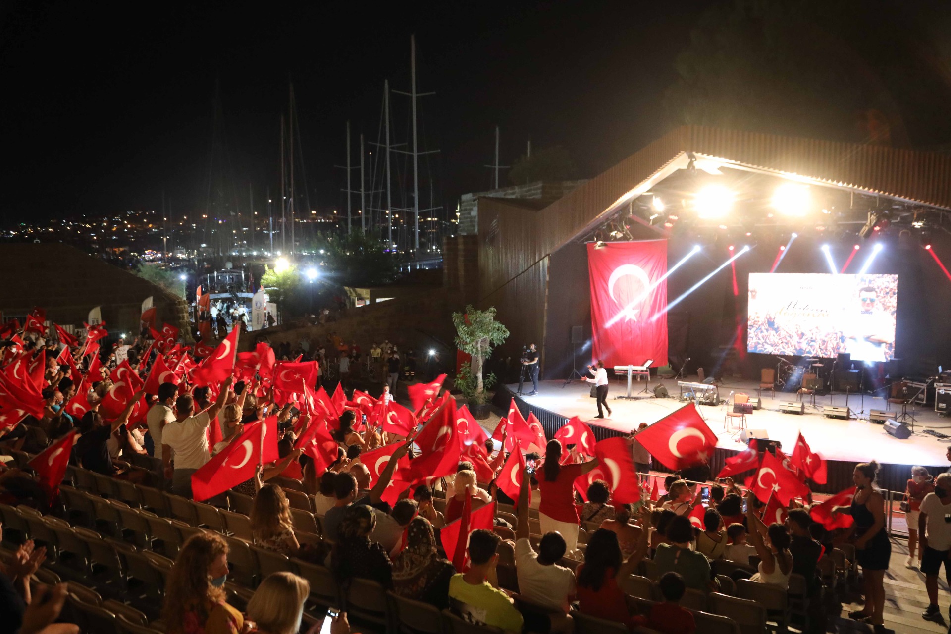 BÜYÜK ZAFERİN 99. YILI BODRUM'DA KONSERLE KUTLANDI