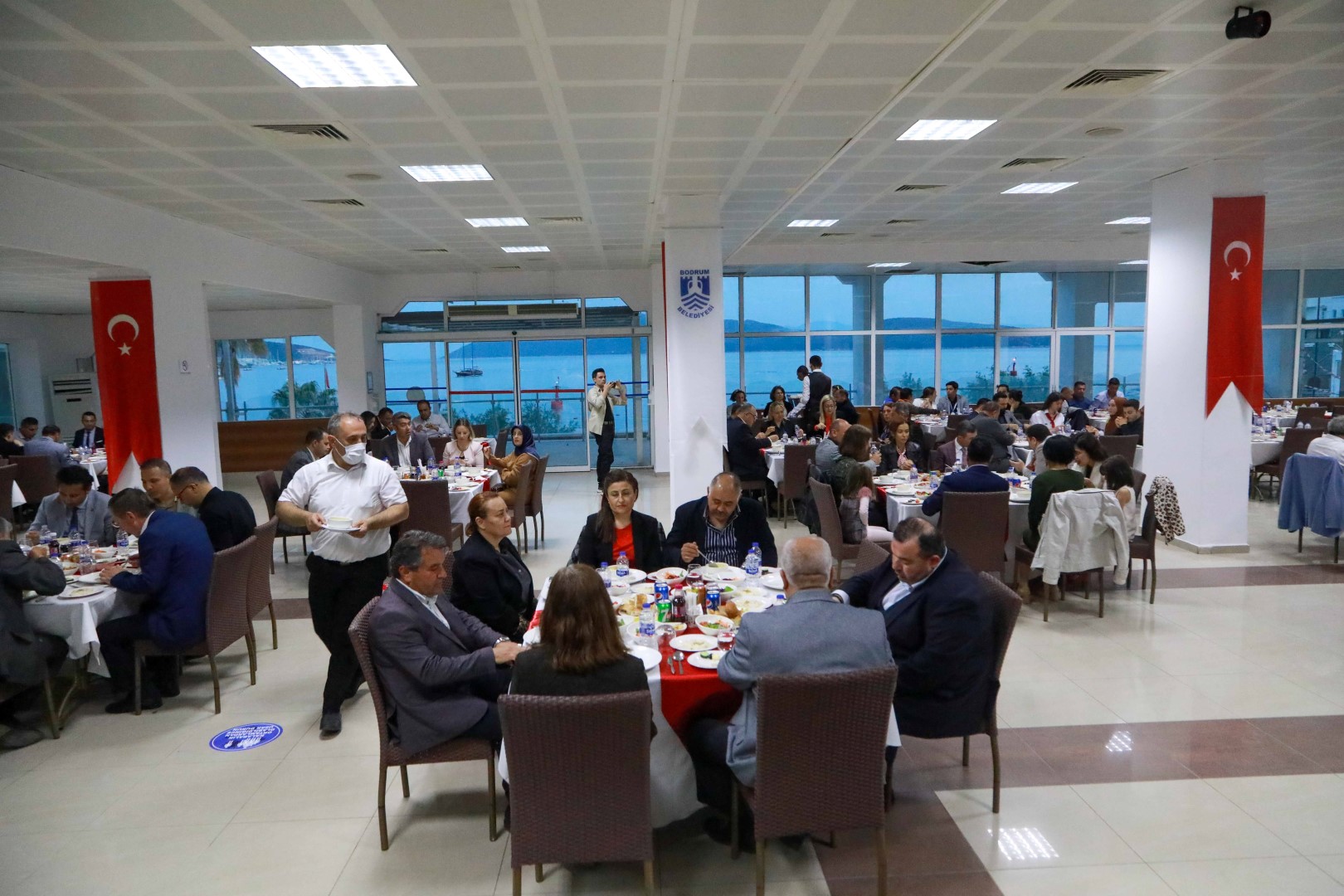 BODRUM’DA KURUM AMİRLERİ İFTARDA BULUŞTU 