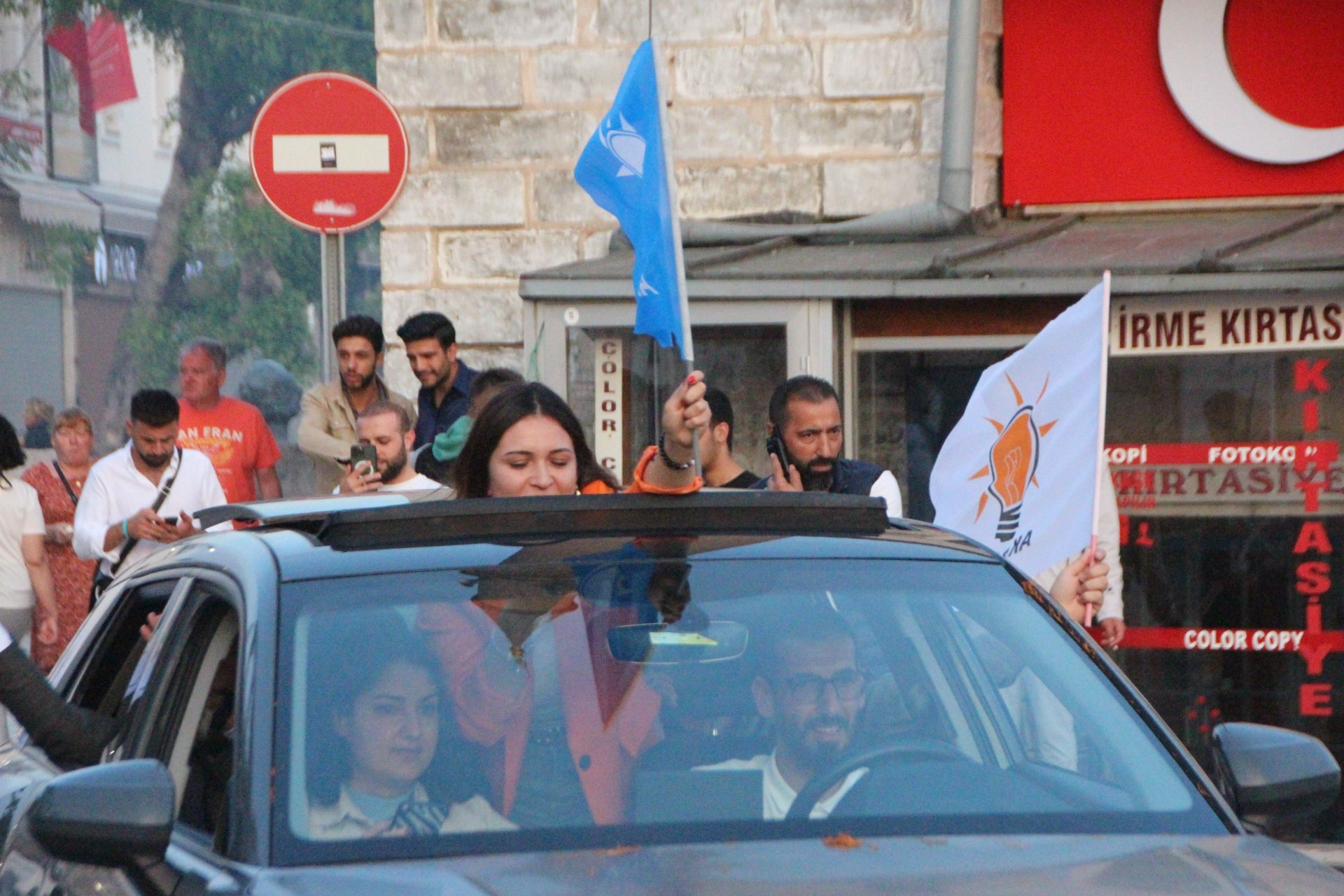 Bodrum’da seçim sonucu kutlandı