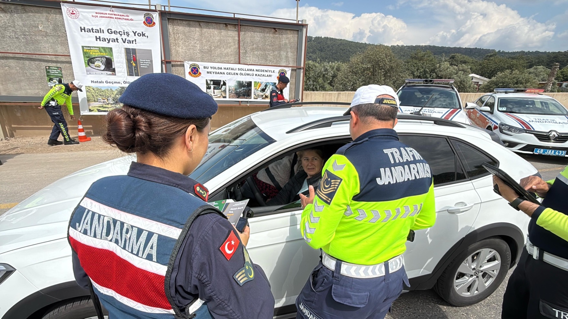 Bodrum'da dronlu trafik operasyonu: ‘Sürücüye ceza yağdı’