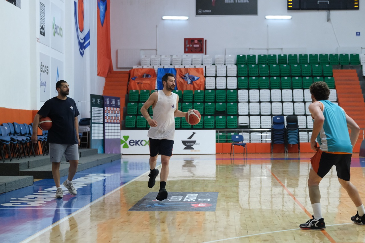 Play-Off Zamanı: Bodrum’un Namağlup Takımı Zirve Yolunda!