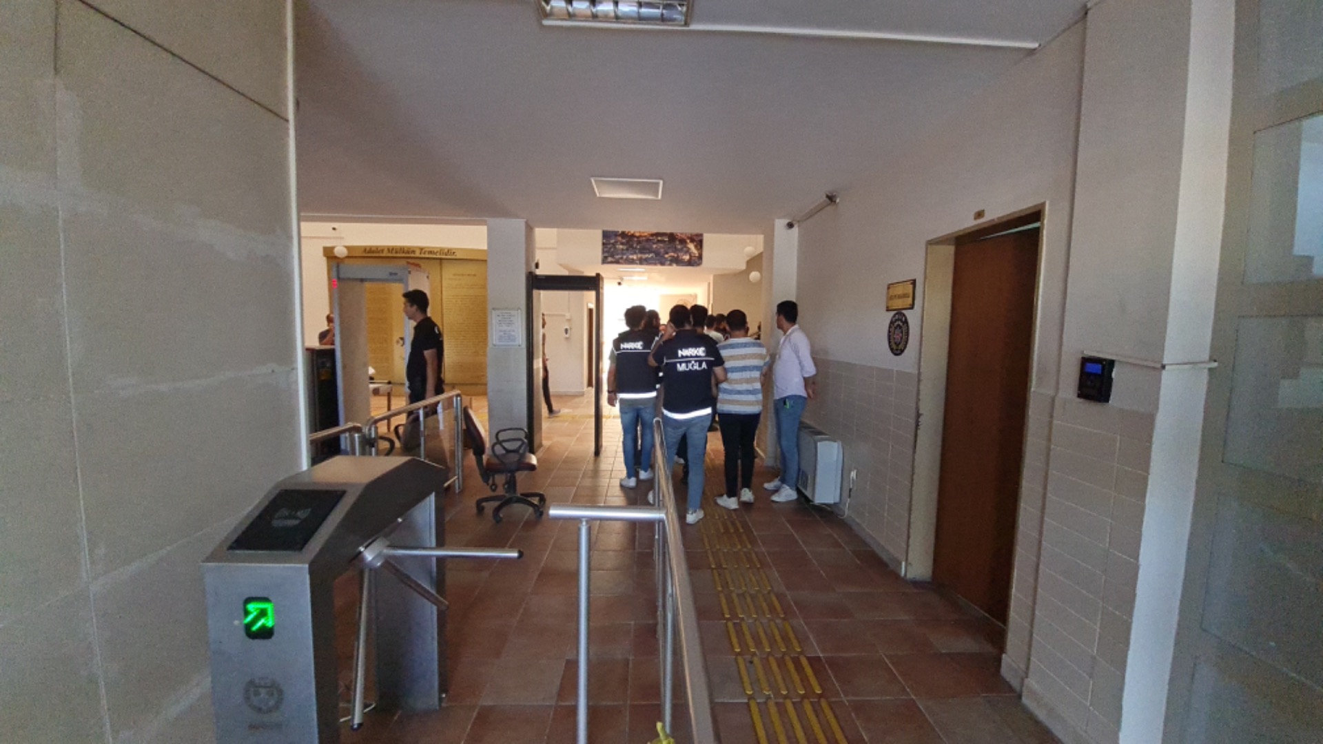 Uluslararası uyuşturucu sevkiyatında sanıklara 30'ar yıl hapis cezası