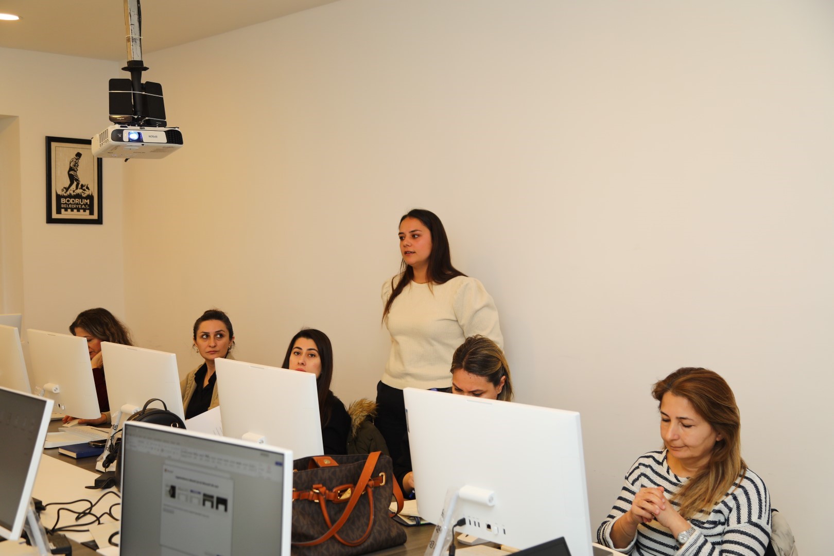 Belediye personeline bilgisayar programı eğitimi