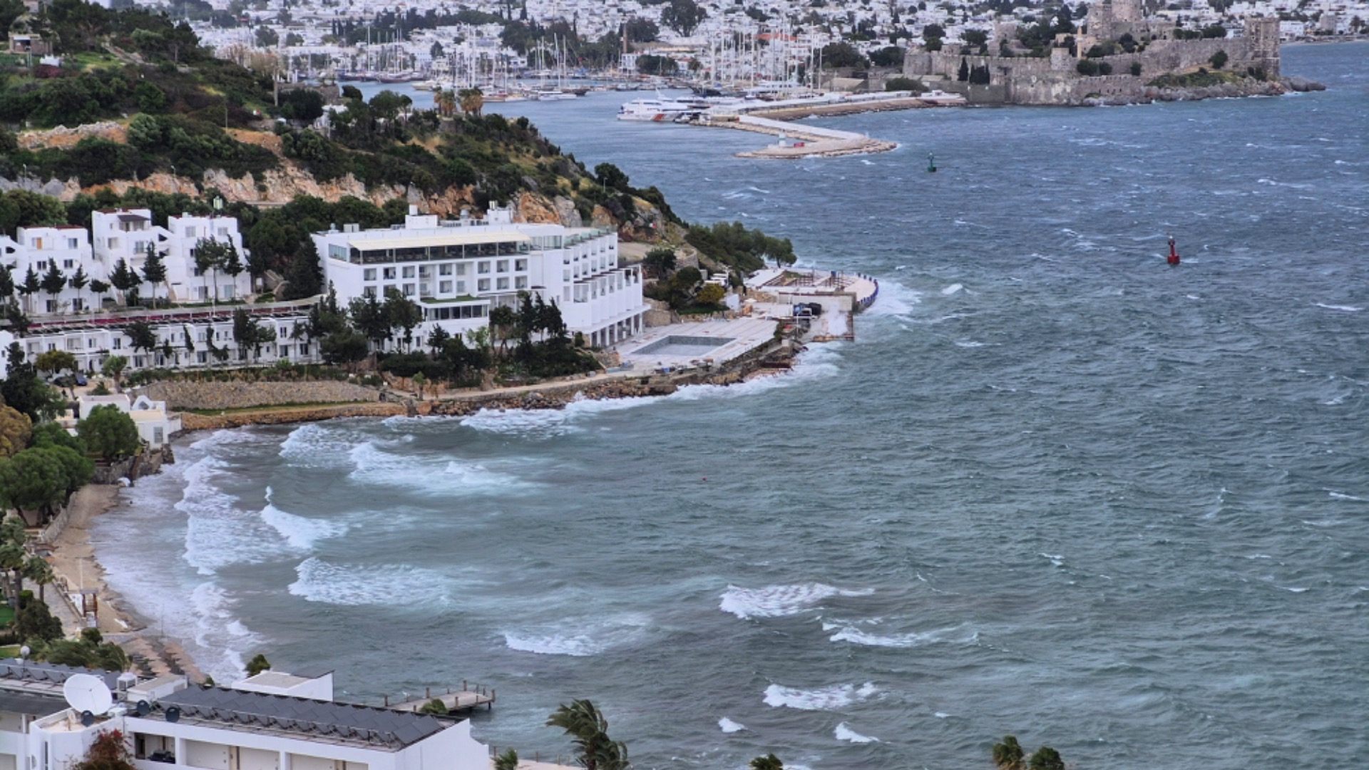 Bodrum’da fırtına etkili oldu