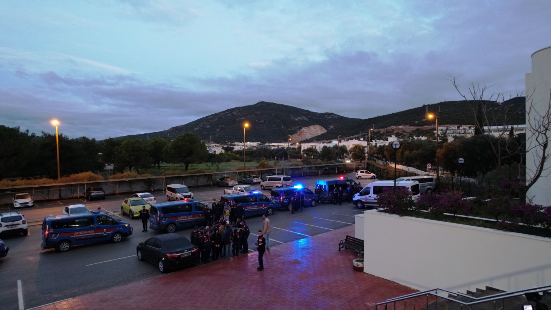  Tatil umutlarını çaldılar: ‘Sahte rezervasyon Operasyonu!’