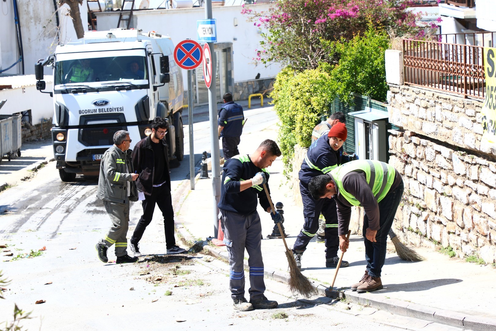 Gümbet’te 2 bin 250 kilogram atık toplandı