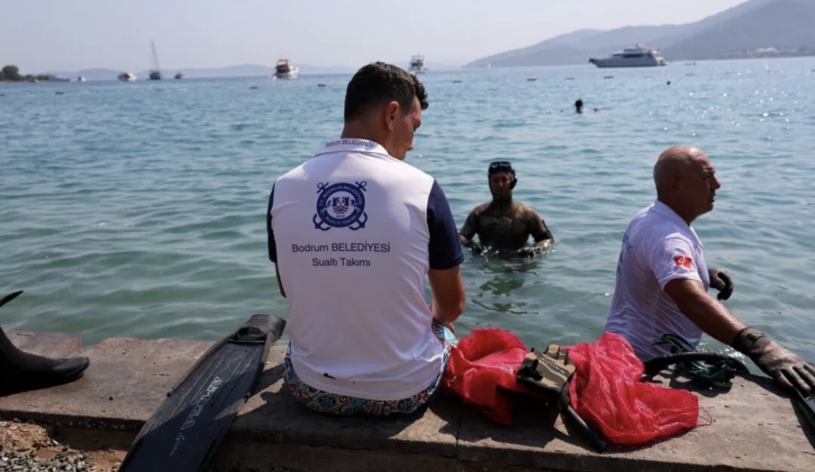 Torba’da Deniz Dibi Temizliği
