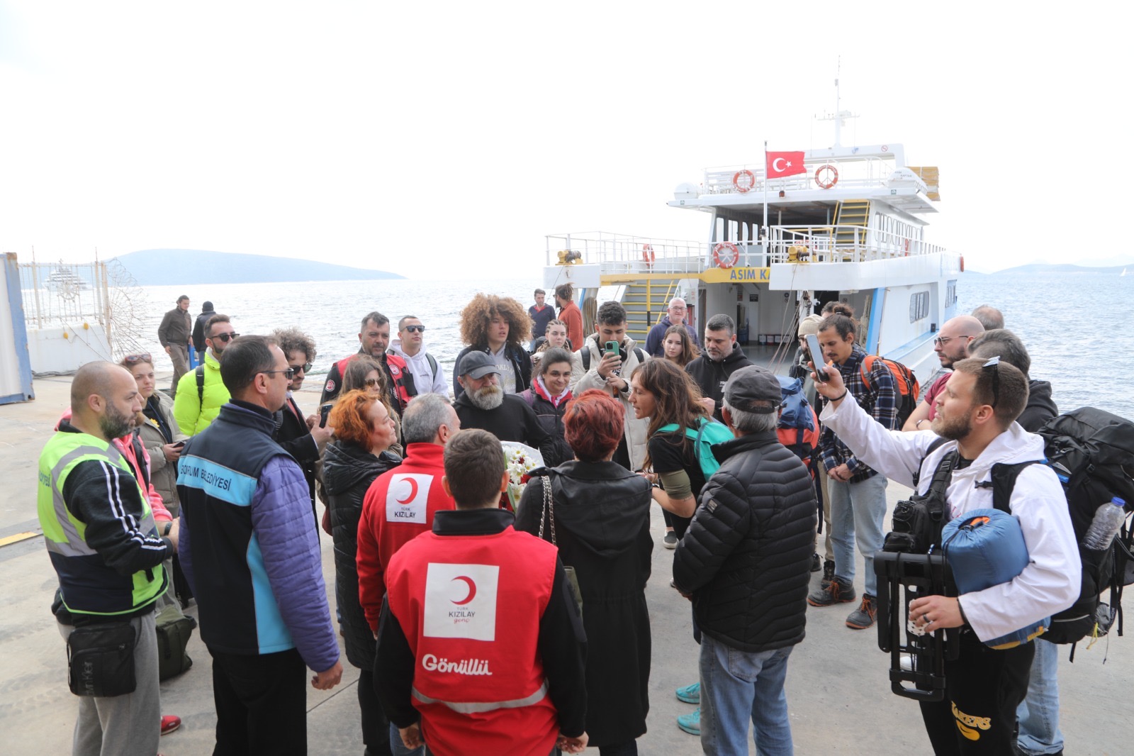 Yunanistan’dan Bodrum’a dayanışma zinciri sürüyor