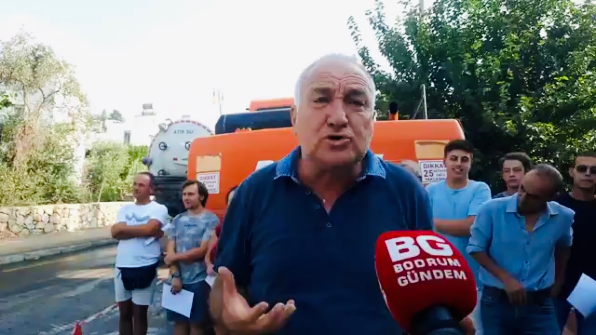 Bodrum’da sezon ortası başlatılan elektrik hattı çalışmaları protesto edildi! 