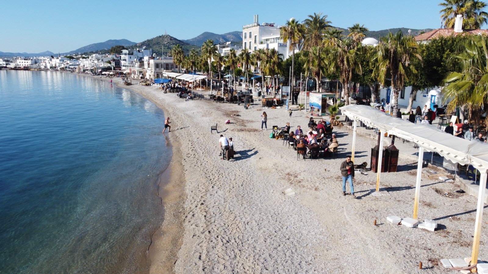 Bodrum'da yeni yılın ilk günü deniz keyfi