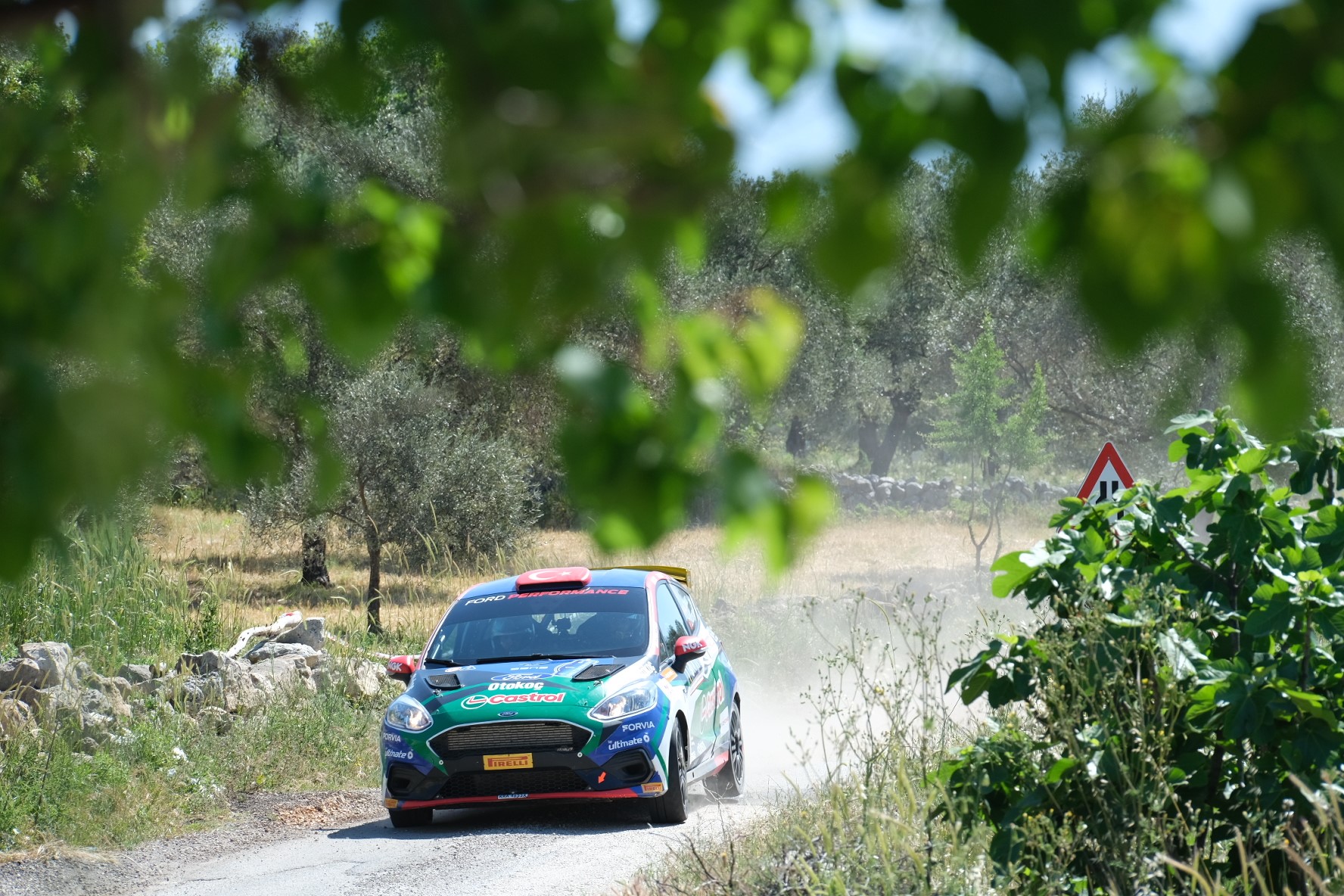 Rally Bodrum'da yarışlar nefes kesti