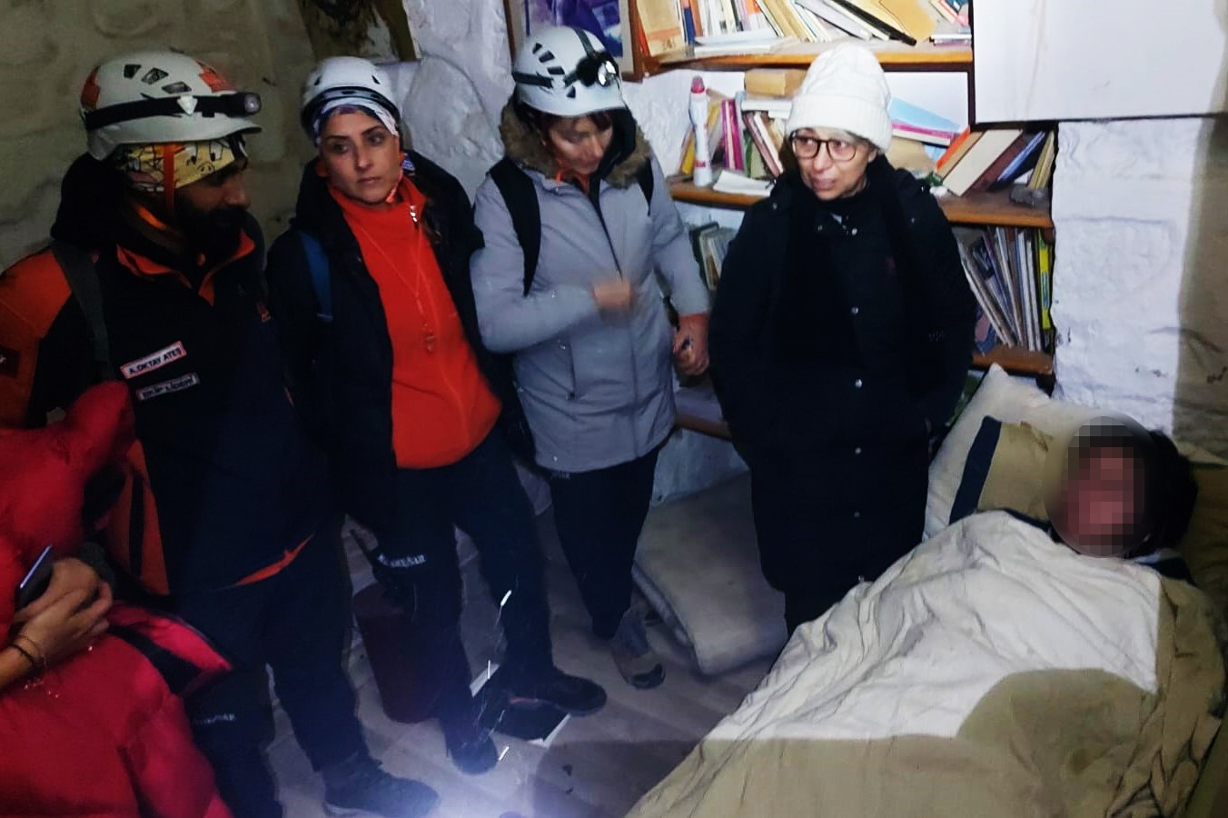  Kayıp genç kilisede uyurken bulundu