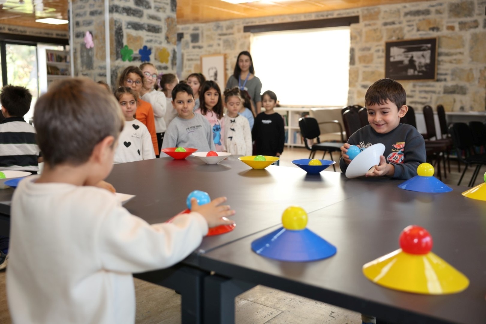 Belediyeden Çocuklara Yönelik Yılbaşı Atölyesi