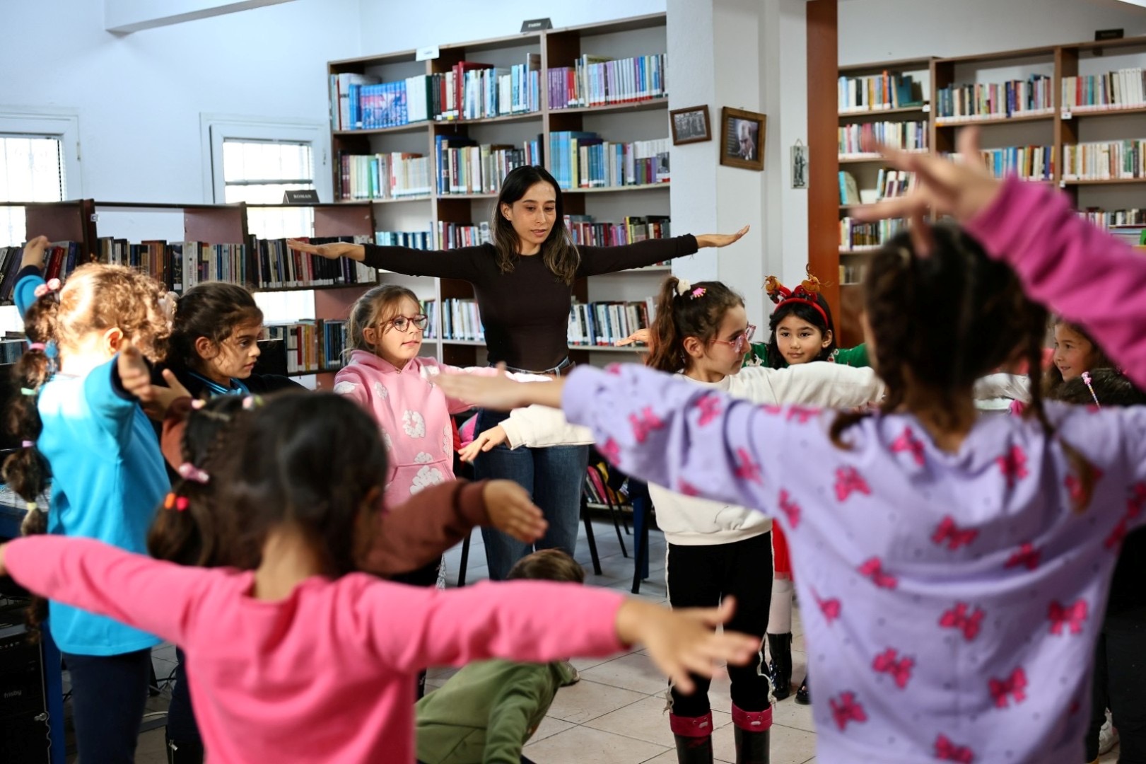 Belediyeden Çocuklara Yönelik Yılbaşı Atölyesi