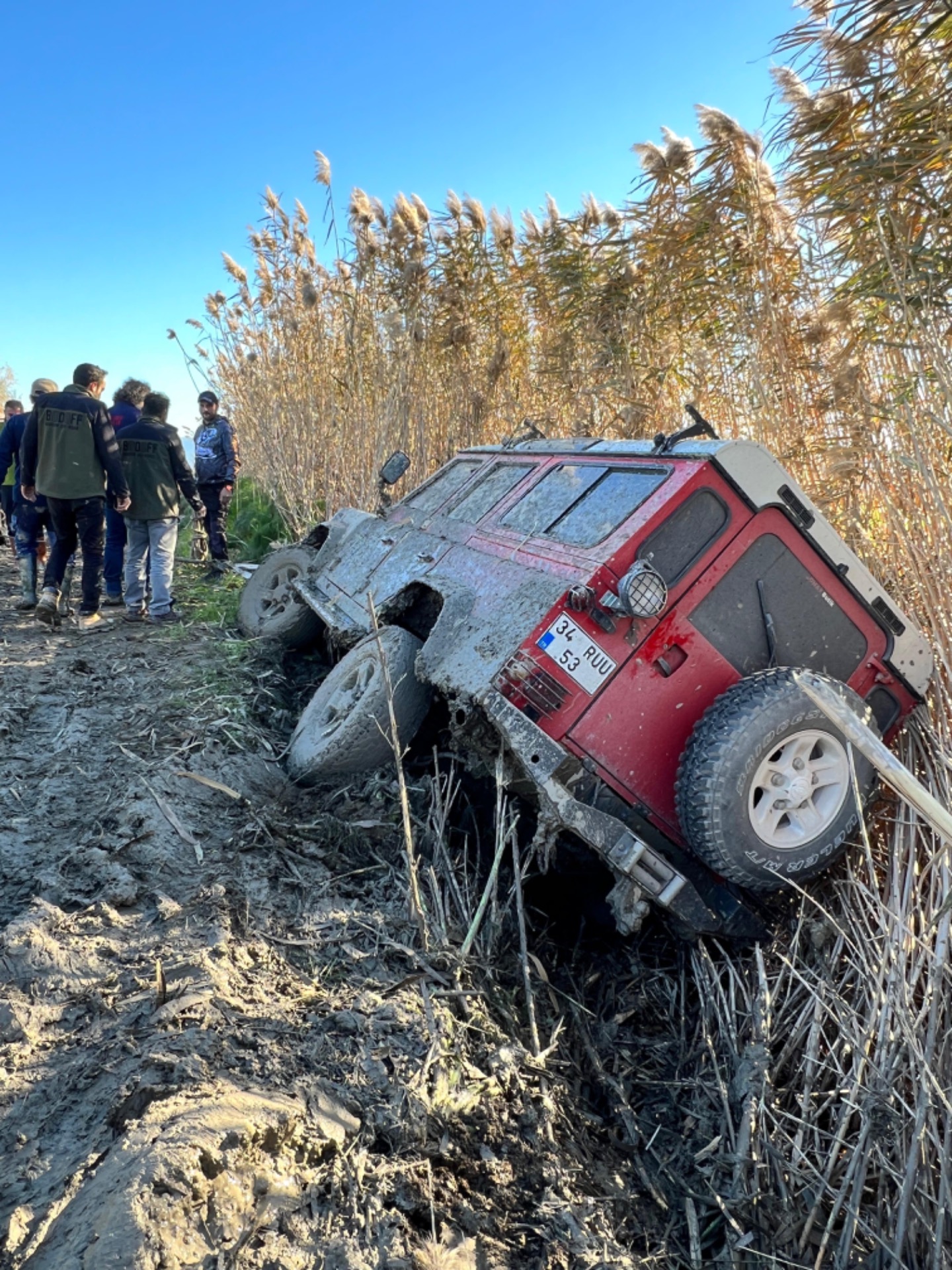 Off-Road aracını kurtarma operasyonu başarı ile sonuçlandı 