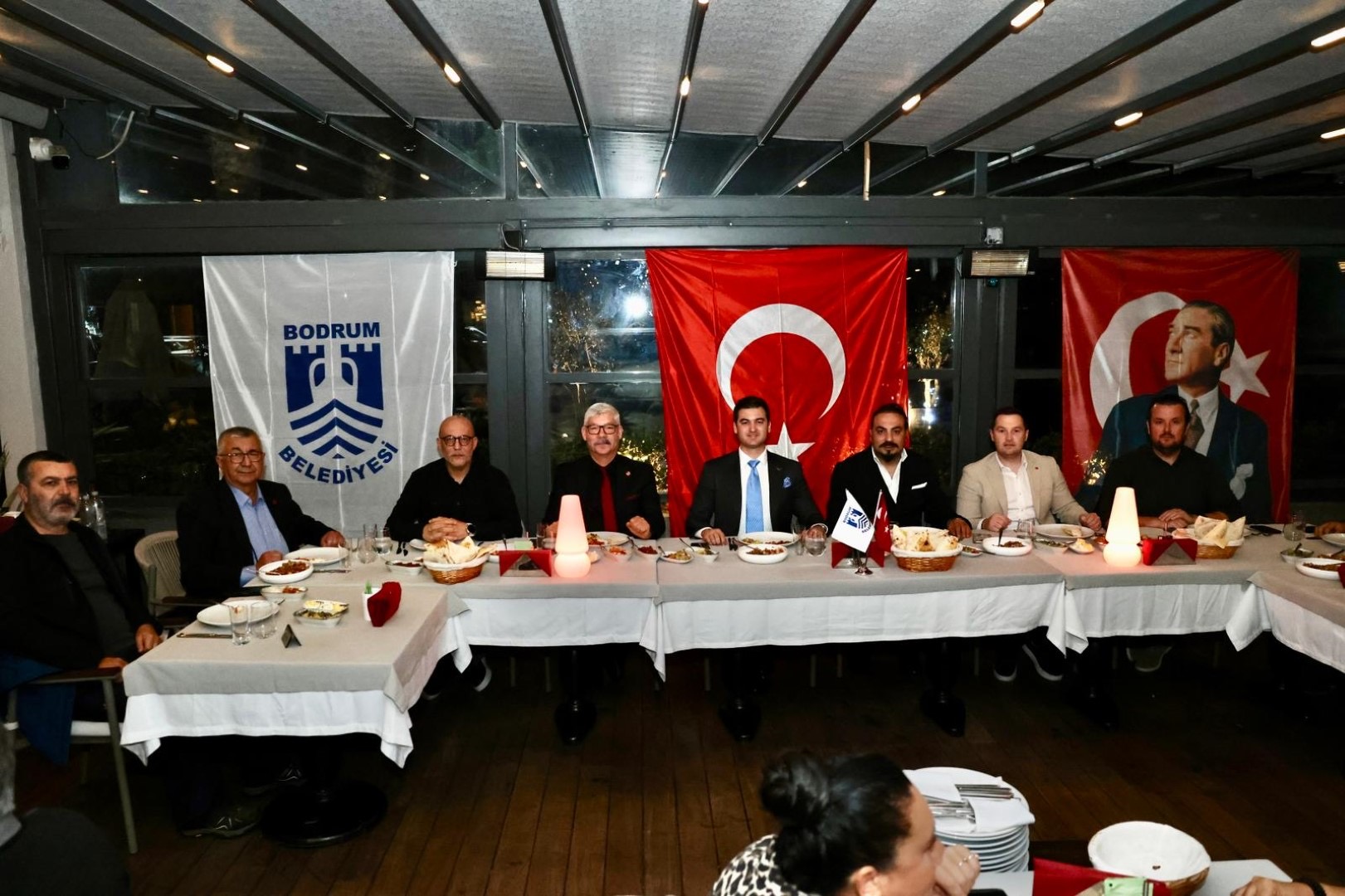 Başkan Mandalinci Basın Mensupları İle Bir Araya Geldi