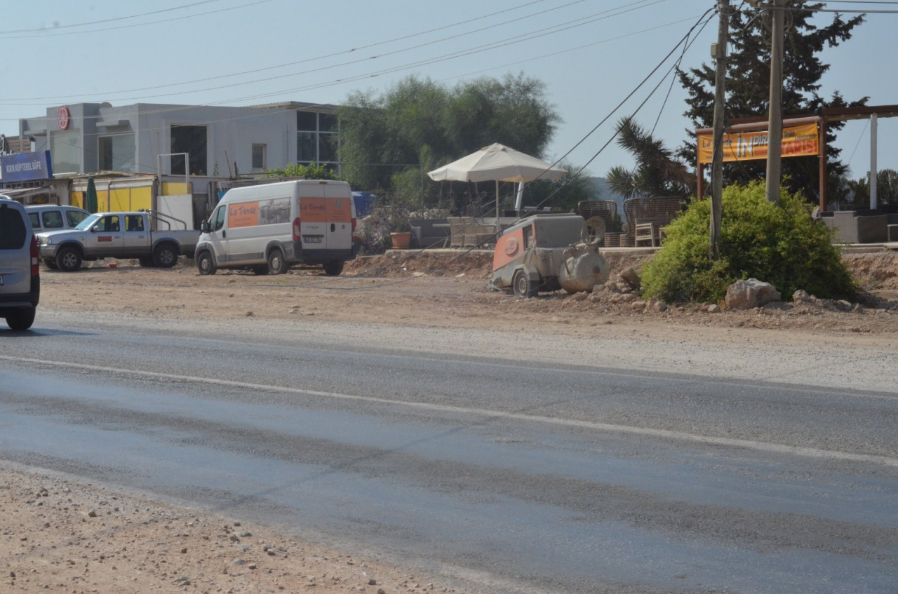 Bodrum'da 'bir garip' yol hikayesi: Seçim bitti, yapı paydos