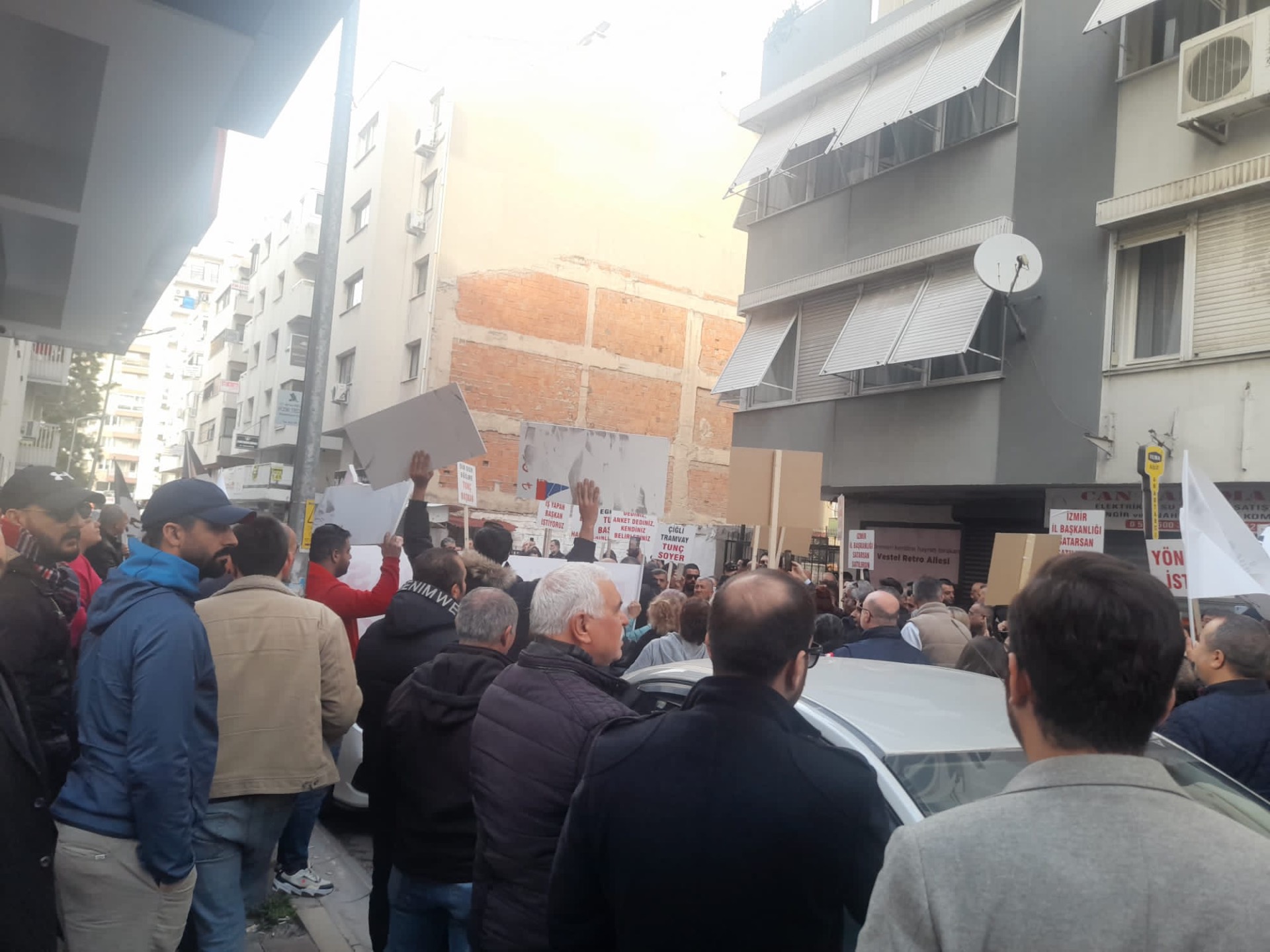 CHP atamalarına İzmir’de de tepkiler büyüyor!