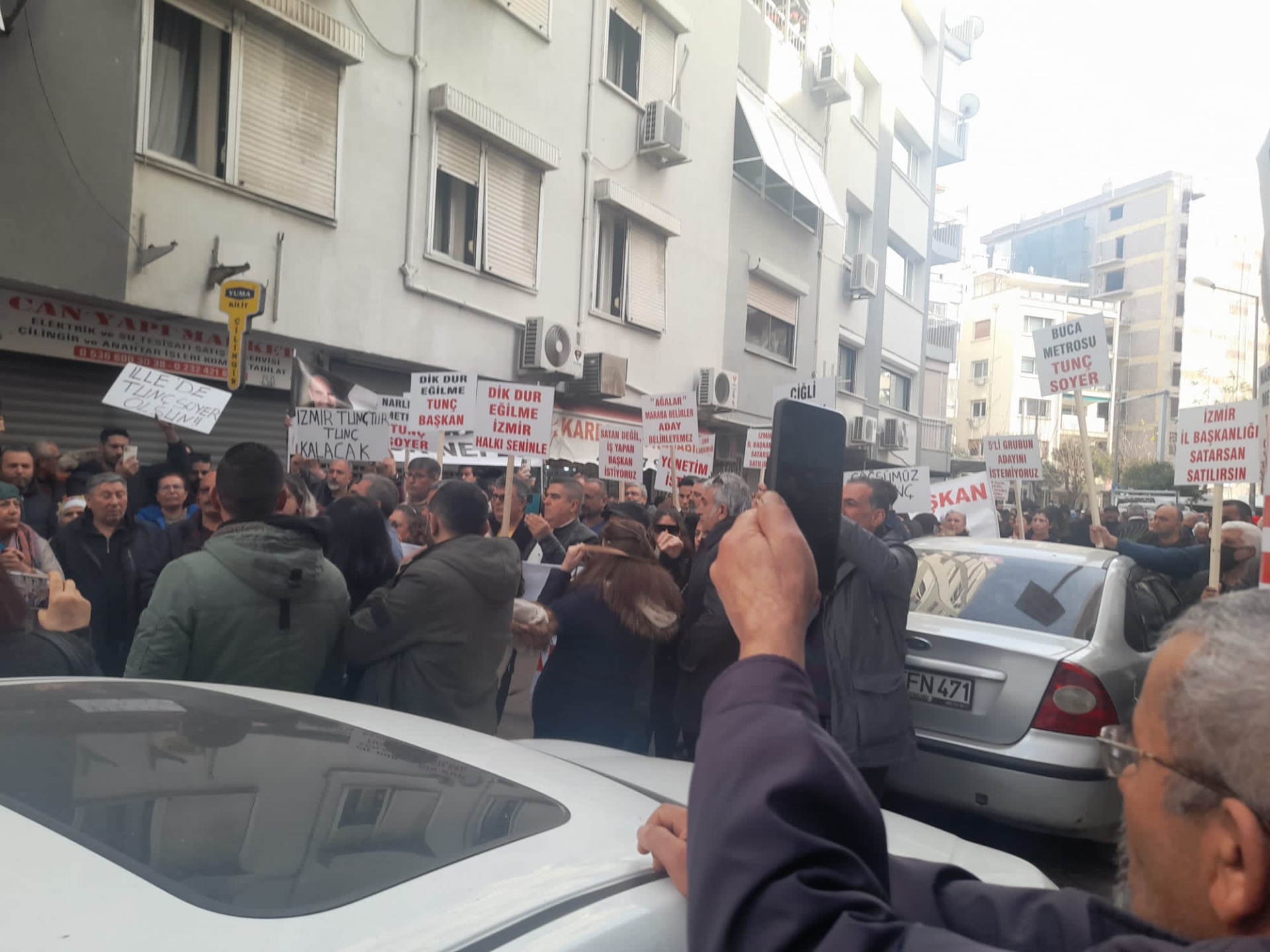 CHP atamalarına İzmir’de de tepkiler büyüyor!