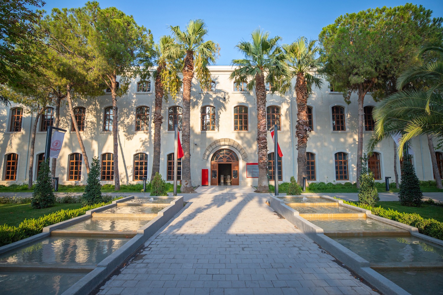 İzmir’in Yeni Kültür Durağı: İzmir Kültür Sanat Fabrikası