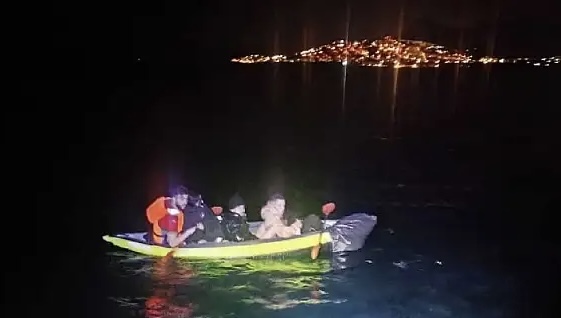 Bodrum'da kanoyla Yunan adasına kaçarken yakalandılar