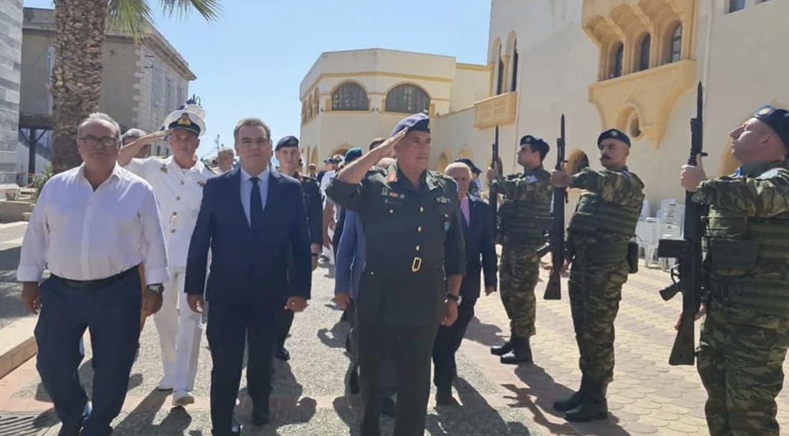 Yunanistan'ın dinamitli eğlencesi Bodrum'u ayağa kaldırdı!