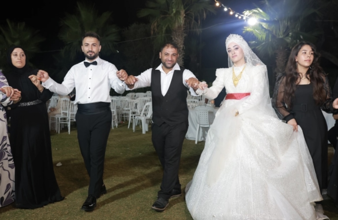 Bodrum’da Binlerce Kişilik Görkemli Düğün: Polat ve Akıcı Aileleri Akraba Oldu