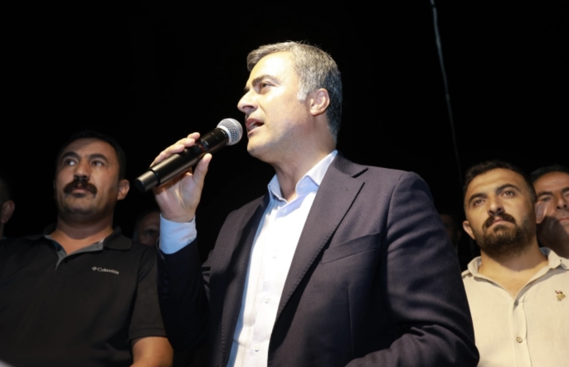 Bodrum’da Binlerce Kişilik Görkemli Düğün: Polat ve Akıcı Aileleri Akraba Oldu