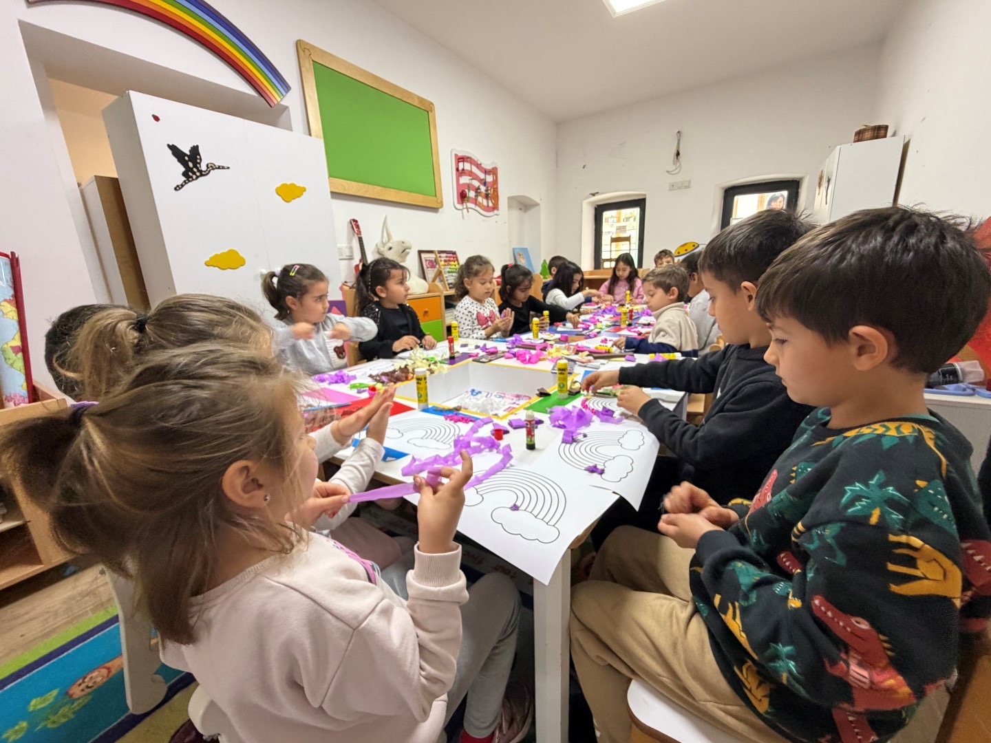 Gökkuşağı Sanat Atölyesi Çocuklardan Yoğun İlgi Gördü