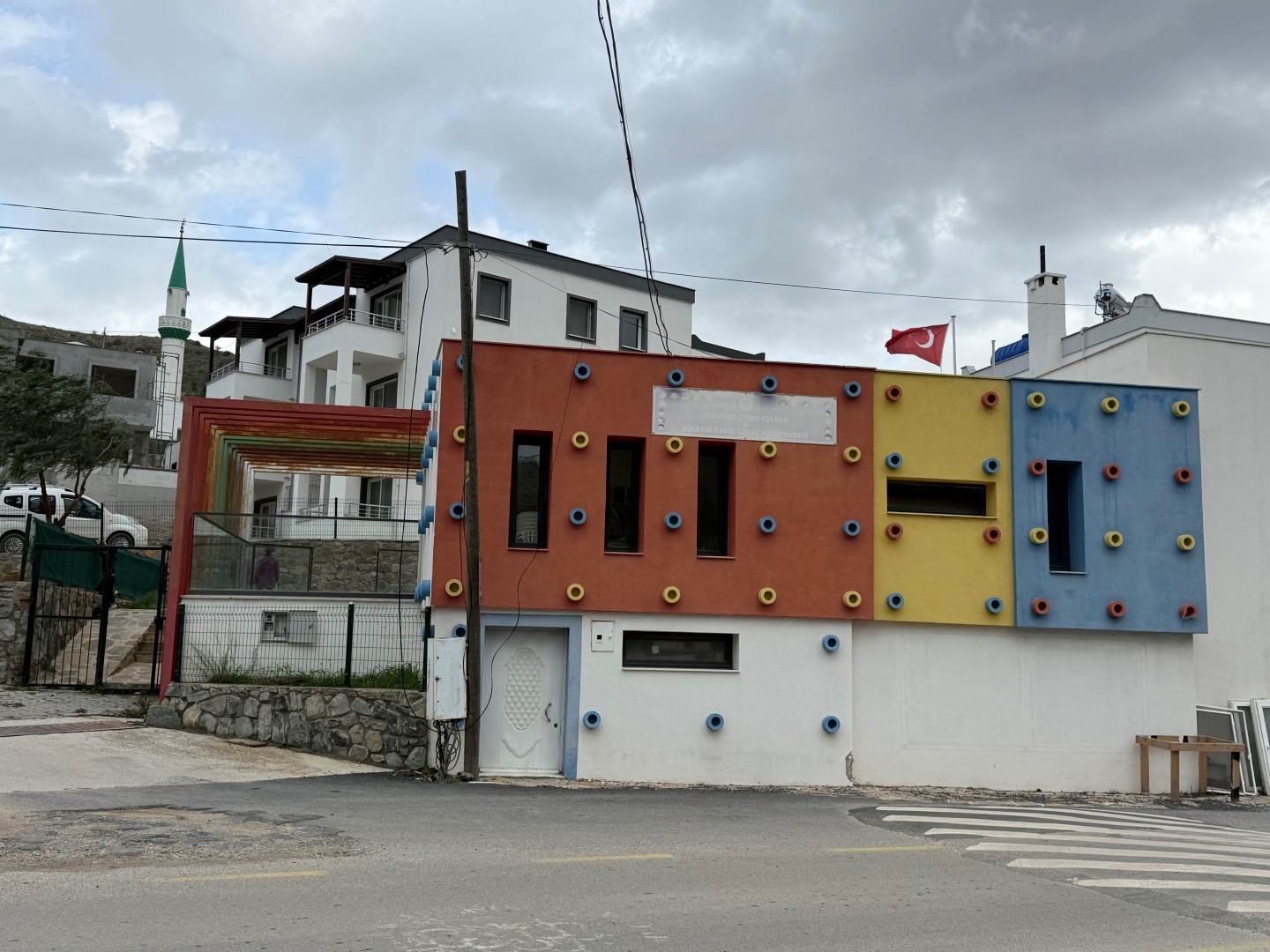 Gökkuşağı Sanat Atölyesi Çocuklardan Yoğun İlgi Gördü