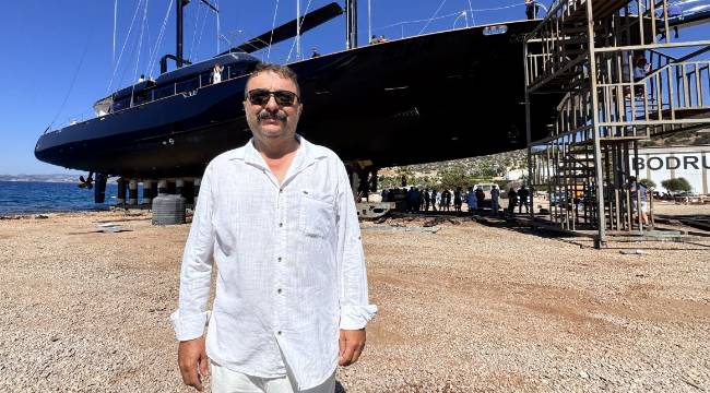 Bodrum’da 7 Yılda Tamamlandı: 50,5 Metrelik Yelkenli Denizle Buluştu