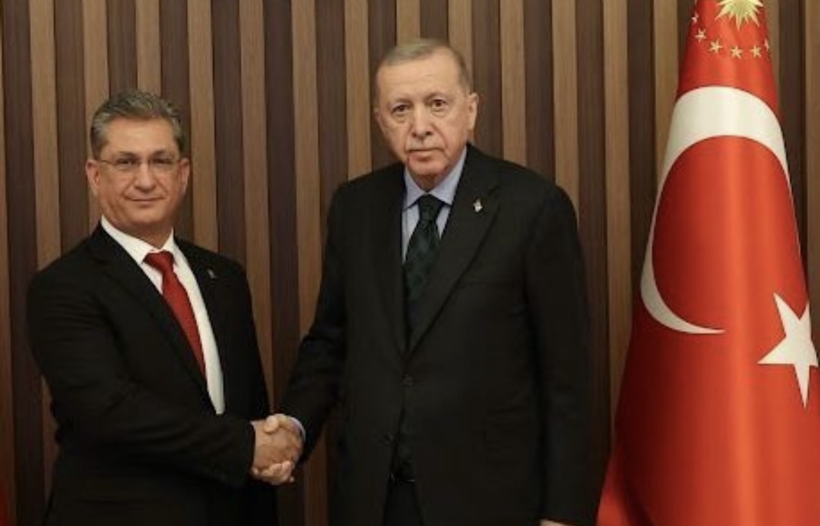 AKP Muğla İl Başkanı Haluk Laçin partisinden istifa etti